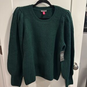 Vince camuto emerald green color sweater NWT